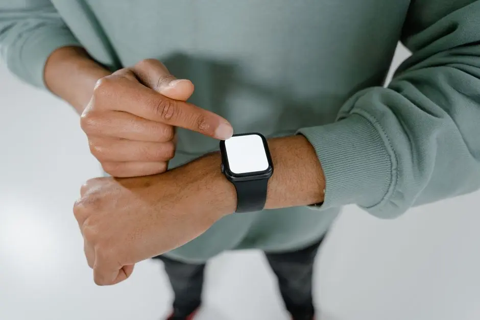 Ilustrasi smartwatch di pergelangan tangan